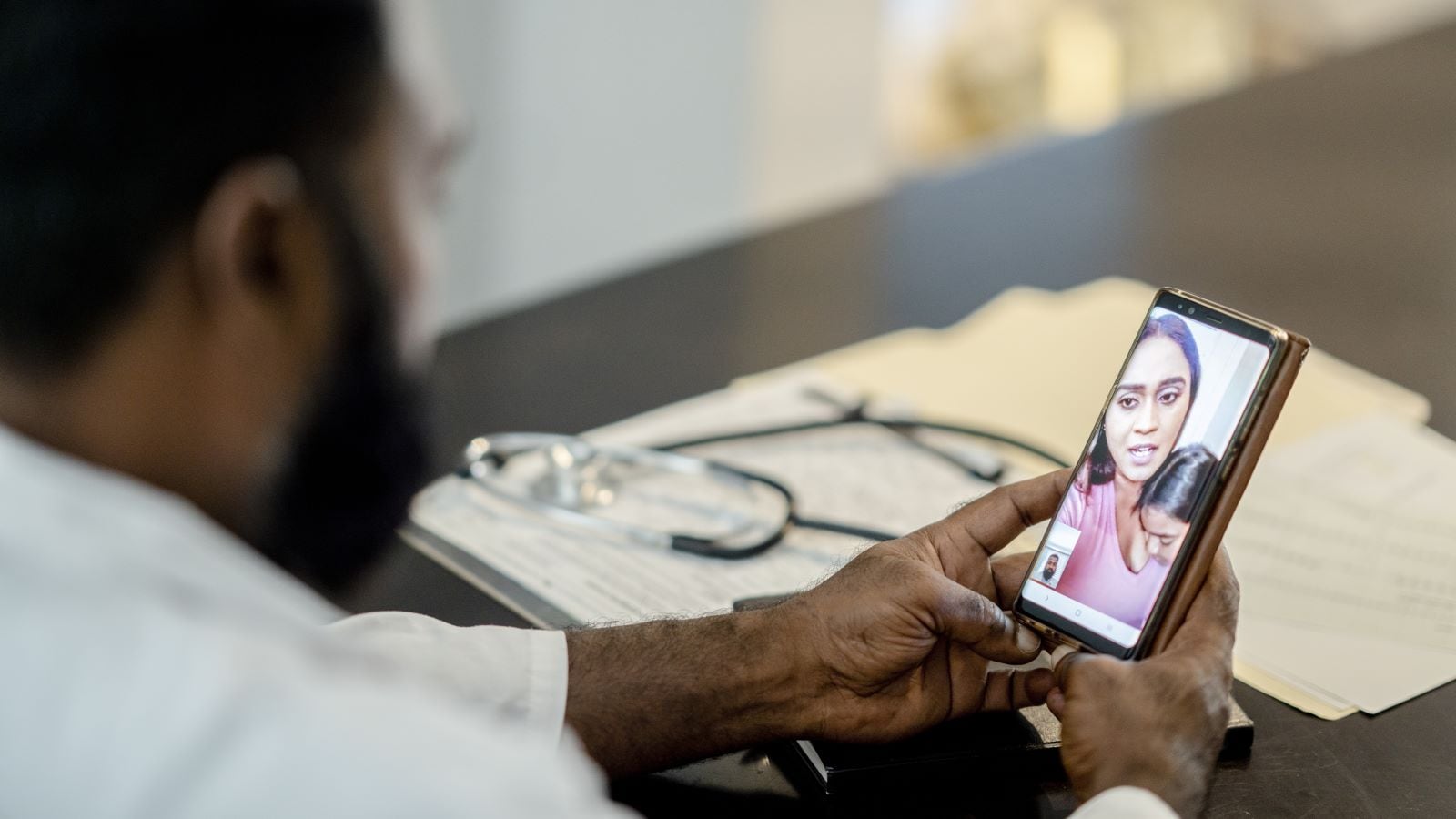 Telemedizin und künstliche Intelligenz: Potenzial für die Schweizer Gesundheitsversorgung