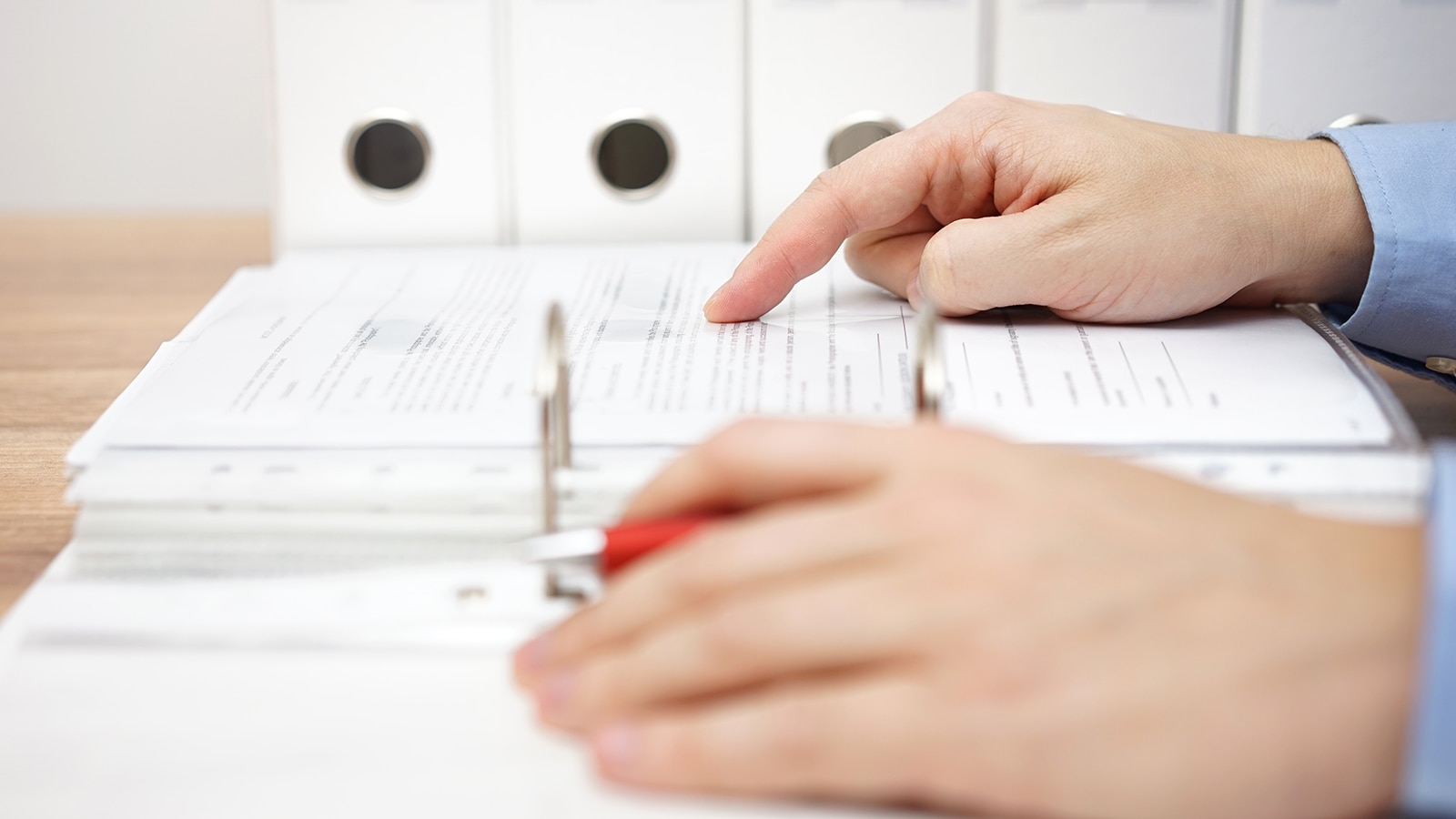 Aktenordner Prüfung